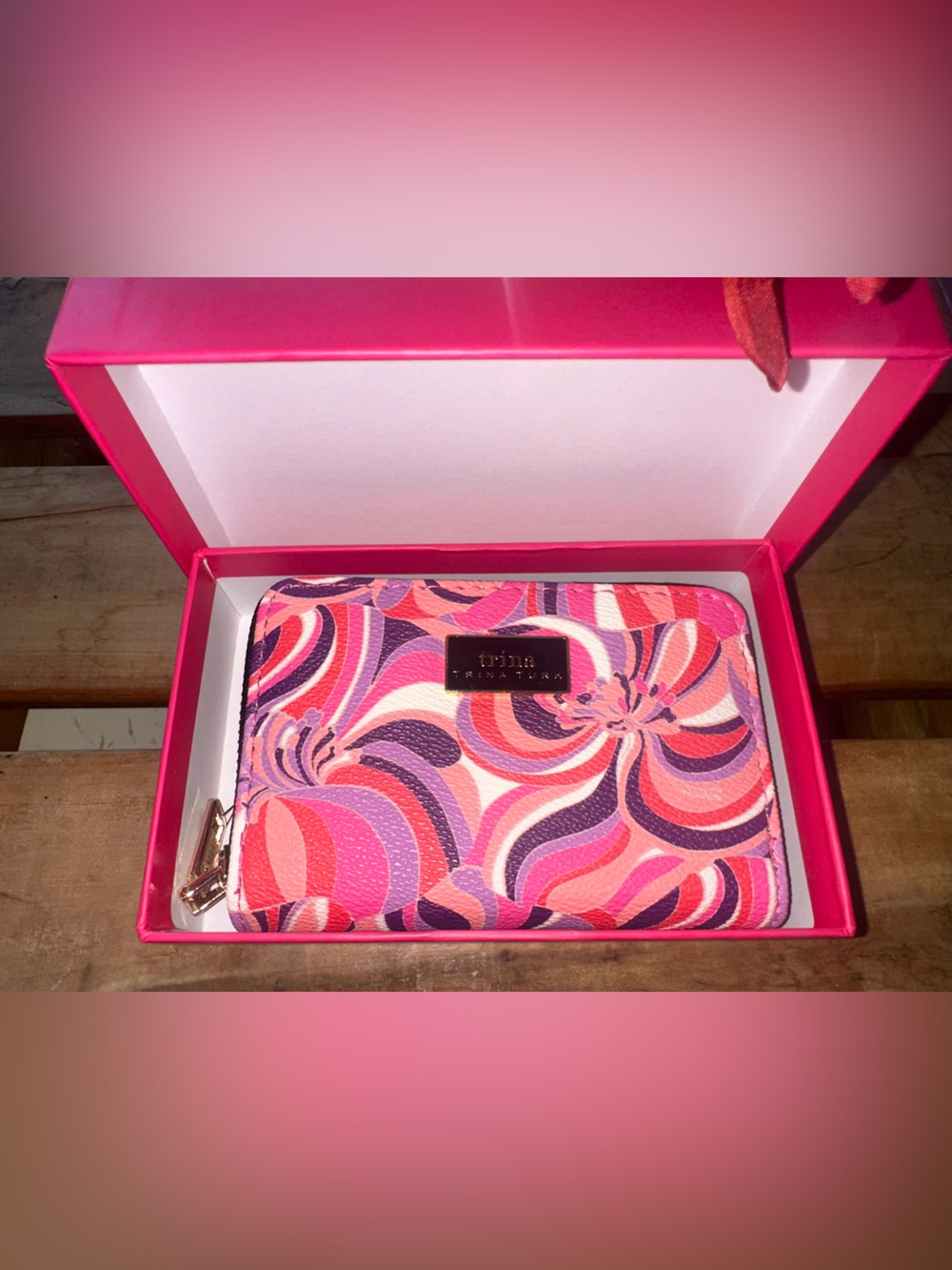 Trina Turk Wallet Zip Around Pink Purple Swirls ~ NWT - Picture 13 of 16